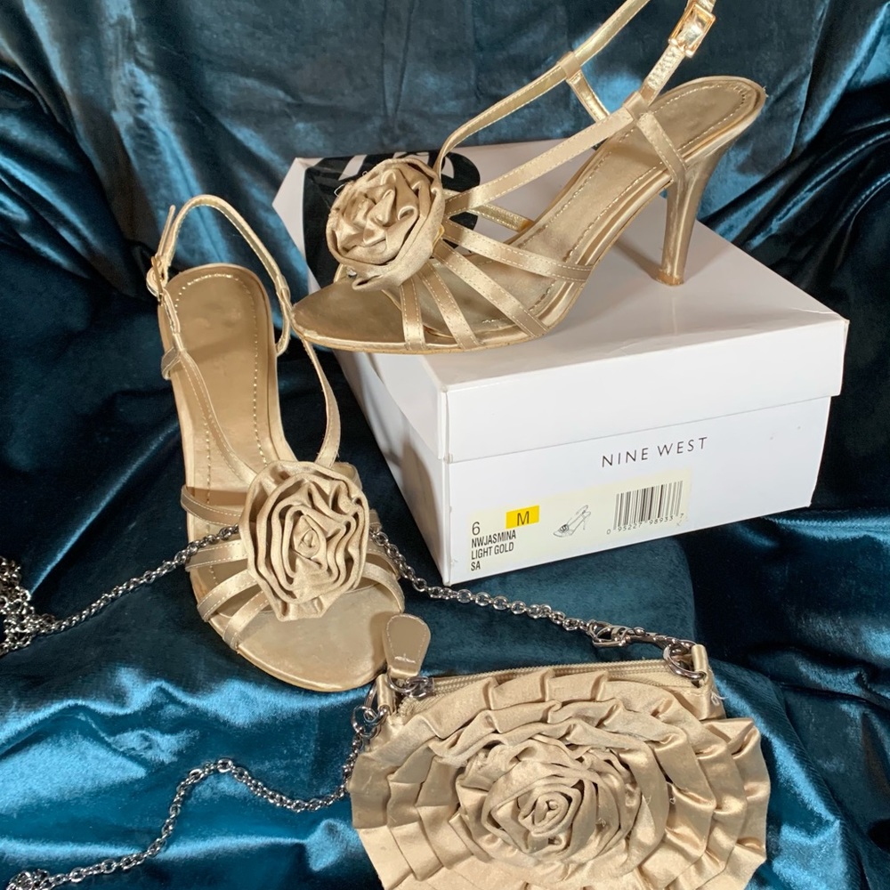 9West Slingback Heels L.Gold sz 6 w/match clutch